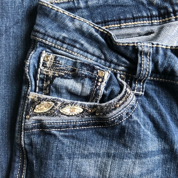 NWOT boot cut blue jeans - Picture 3 of 3